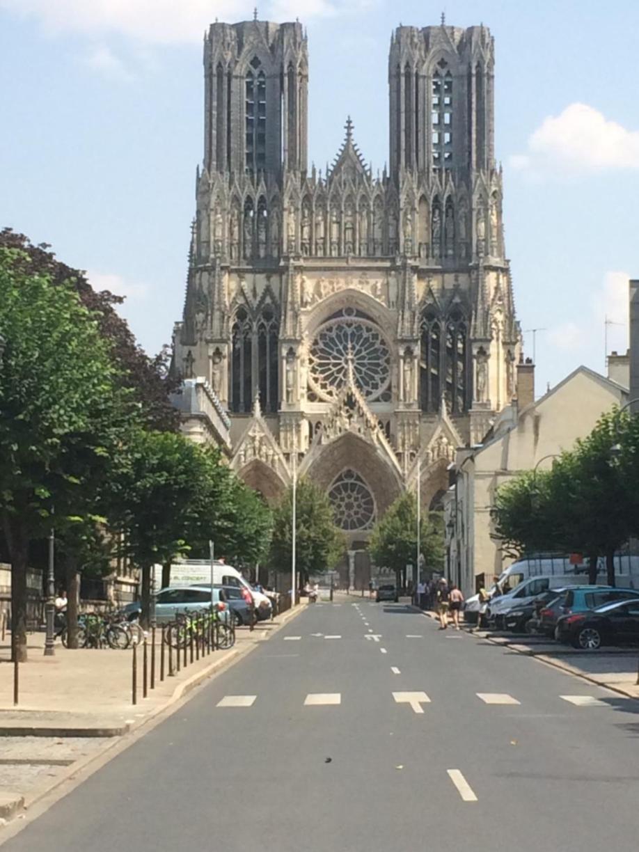 Le Classique Champenois, Centre Ville, Proche Cathedrale Reims Kültér fotó